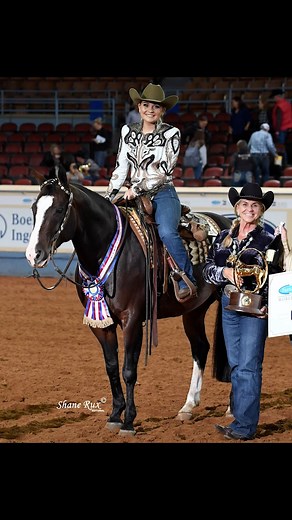 🏆 #WorldShowWednesday 🏆 Sarah Armenta and Hangin On The Line got the win in amateur reining at the 2022 Farnam AQHA and Adequan World Championship Show✨ Get ready for the 2023 Nutrena AQHA and Adequan Select World Championship Shows! It kicks off October 26. Catch all the action here ➡️ aqha.com/worldshow 📸Shane Rux Photography | American Quarter Horse Association