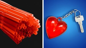 8M views · 34K reactions | Daur Ulanglah Plastik dengan Ide Keren Ini: | Kerajinan 5-Menit Keluarga | Facebook