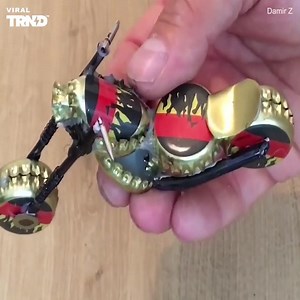 Harley Davidson personnalisée de capsules de bouteilles | Madagascar Natures et Découvertes | Facebook