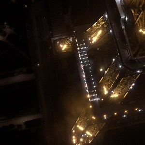 93K views · 22 reactions | NO MATTER HOW LONG THE NIGHT IS 영상을 감상하세요 2021 봄/여름 남성 컬렉션 by ANTHONY VACCARELLO 밤이 아무리 길어도 우리는 숨을 쉬고, 지평선을 향하고, 미래를 내다본다. 파리와 뉴욕, 베이징의 하늘과 건축물들의 아름다움은 중력의 의미를 새롭게 부여한다. DIRECTED by NATHALIE CANGUILHEM SOUNDTRACK by SEBASTIAN | SAINT LAURENT | Facebook