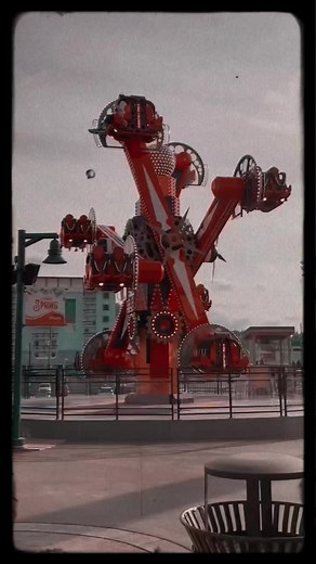 4.9K views · 27 reactions | Clockwork ⏰ : The Island in Pigeon Forge #reels #nebulaz #fun #Zamperla #fyp #thrillride | Carowinds Fans Only | Facebook