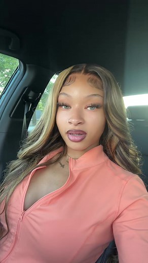 ms mystery 🔮 (@blue.eyed._.demon)’s video of Burgundy Hair Color