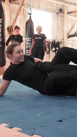 BJJ vs Arma: Desequilíbrio e Raspadinha no Chão