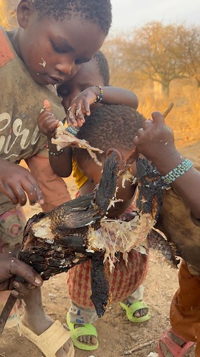 Thats incredible #mrbeast #animals #watchThis #survivalskills #culturalheritage | Abeli Mwanamtwa