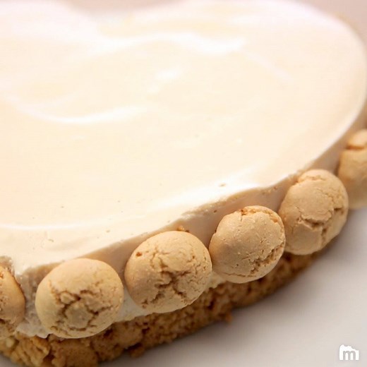 [Bonjour chez vous ☀️] Rassurez-nous... Vous aussi vous craquez pour ce cheesecake ? 😍 La recette par ici ➡️ http://bit.ly/2x3ZpV0 | Marmiton