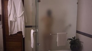 Emmanuelle Vaugier Nuda (in questa scena aveva 38 anni) in Absolute Deception (2013)