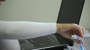 Aprenda acrobacia com nossa campeã Juliana Fraschetti. | EJ Escola de Aeronáutica