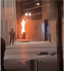 ANTIFA Thugs Set Fire to Federal Courthouse in Portland…Why Isn’t This Called an ‘Insurrection’ or a ‘Coup’ by the Media? - Conservative News & Right Wing News | Gun Laws & Rights News Site