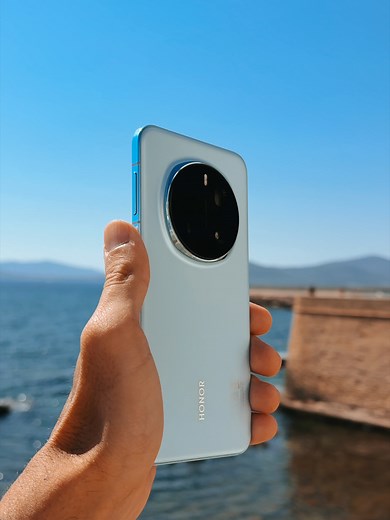 Blue Mood with HONOR Magic7 Pro: Capture Emotions