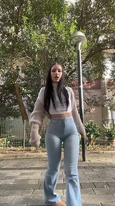 Alexia #model | REDVLOG.com