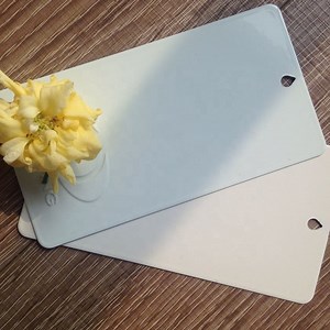 [Hot Item] Ral9003/Ral9010/Ral9016 Epoxy Polyester Powder Coating Smooth Matt for Furniture Use