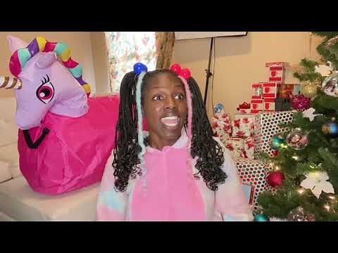 EbonyTvShow episode 40 Getting everybody a Christmas gift