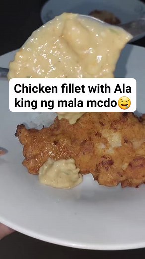 Craving satisfied, CHICKE FILLET WIT ALAKING na mala mcdo ang lasa🤤 #fbreels #fypシ゚ | Mommy Celyn vlog "Team Kamata"