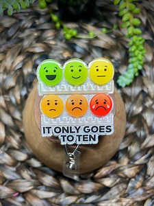 Pain Scale | It Only Goes to 10 | Badge Reel | Interchangeable - Etsy Canada