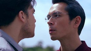 Hindi naman natakasan nina Jigs at Bobby ang mga pulis. Narito at panoorin ang mga kaganapan sa #ViralScandal! Masisiwalat na ang #ViralScandal! Subaybayan ang buhay ni Rica sa playlist na ito: https://bit.ly/ViralScandal_abscbn Para mapanood ang mga kumpletong eksena at kaganapan sa Viral Scandal, go to ABS-CBN Entertainment’s official YouTube account! Click here: https://www.youtube.com/user/ABSCBNOnline Visit viralscandal.abs-cbn.com to know more details! | ABS-CBN