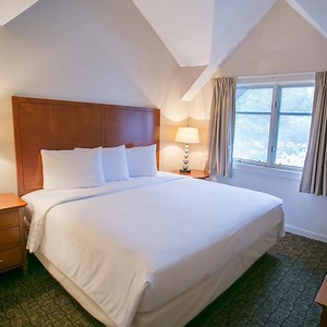"Everyone was especially nice! We are definitely staying here next trip up! The bed was super comfy, and the location is convenient to the mountain." -- Anonymous | Booking.com Review | Killington Mountain Lodge