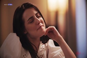 Neighbourly AHL (Aubree Valentine, Laney Grey)