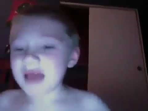 I'm blue kid screaming