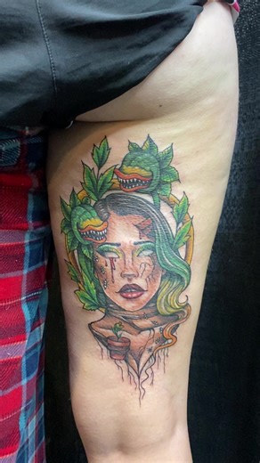 Finished piece of Audrey 🪴#littleshopofhorrors #tattoo #tattootiktok #tattoosoftiktok #fyp #orlando #tampa #ultimatetattoosupply #foryoupage #stencil #tattooartist #buddhabluetattoo #ink #inked #ascentneedles #sponsoredartist