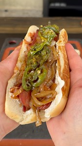 The Seattle Hot Dog | Grillnation