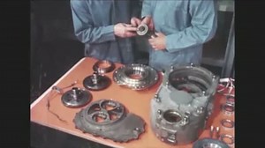 Circa 1965 Rocket Engine Components Inspected : vidéo de stock (100 % libre de droit) 1016323261 | Shutterstock