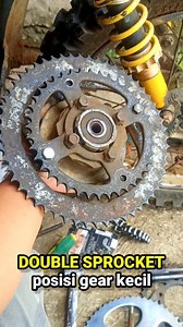 Double sprocket dobel gear Motor 2x2 AWD posisi gear kecil #trabasjalurlumpurextremeindonesia #awd2x2 #bektrilindonesia #bektrilsukabumi #trailnusantara #trailadventure #trail_id #trailindonesia #trabas #grasstrack #trailkabutsalju #trailklasik #trail #klxindonesia #ktm #trailindonesiaadventure #motocross #supermotoindonesia #klx150 #indonesia #klx #mytrailmyadventure #grasstrackindonesia #supermoto #enduro #grasstrack_id #trailadventureindonesia #grasstrackid #vespa #ninja #grasstrack #dtracker