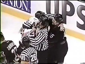 John Erskine TKO's Grant Marshall