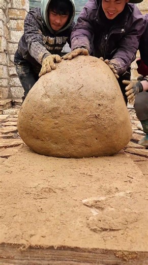 How to move large round stones without machinery.