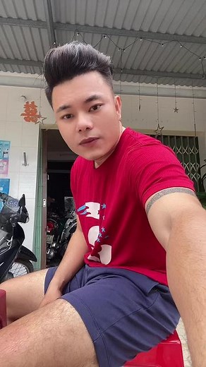 Ông chú 33 trên TikTok