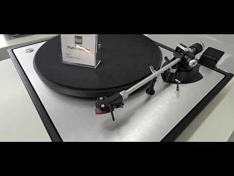 Dual CS 800 turntable