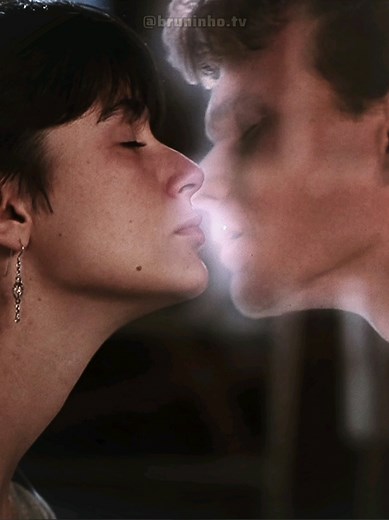 Exploring the 1990 Movie Ghost with Demi Moore