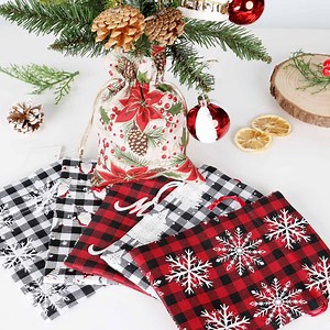 [Hot Item] Christmas Pattern Explosive Plaid Cloth Candy Gift Storage Dustproof Packaging Bag