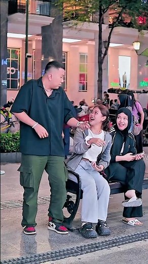 Handcuff prank on a beautiful woman😂🤣 #shorts #trending #viral