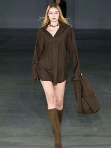 Gigi Hadid & Ludovic de Saint Sernin FW22 Fashion Show
