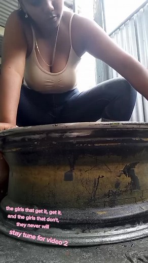 #trini_tiktoks #foryoupage #bagoallyfreak #viral #tobagotiktok red bottoms 💯😴