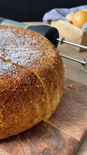 ¡Prepárate para darle un giro ninja a tu repostería! 🍰✨ Con nuestra batidora de mano Katana, podrás transformar ingredientes simples en un auténtico arte culinario 🥋🔪 ¿Te atreves a desafiar tus habilidades reposteras y hacer un bizcocho que deje a todos boquiabiertos? 🤔 ¡Comparte tus creaciones ninja con nosotros! 📸 Descubre aquí más info 👉🏻 https://acortar.link/xnzXpD | Ollas GM Cocinas Programables