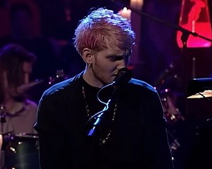 168K views · 6.1K reactions | Down in a hole, losin’ my soul. ️. Day five of GB’s insta jail sentence. For all five days, the only information on my the status of my appeal of the sanction IG put on this page is that it is “In review. You’ll get a notification once we take another look.” Court is in session. #grungebible #aliceinchains | The Grunge Bible | Facebook