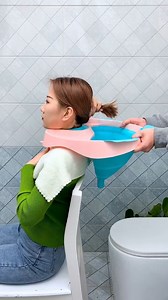 Introducing the Portable Hair Shampoo Basin, a convenient solution for easy hair washing at home! Perfect for disabled individuals, pregnant women, seniors, and children. Say goodbye to struggles with traditional sinks and enjoy a comfortable experience wherever you need it. #HairCare #Portable #Gadget #EasyWashing #MakingLifeEasier | Smart Finds