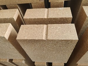 [Hot Item] LZR Magnesia Alumina spinel for cement and lime kiln with lower cost from China Manufacturer