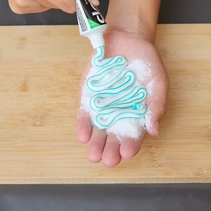 Mix salt and toothpaste and you'll be delighted with the result! | Barbie Recipes and Tips