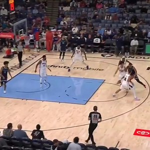 Paul George exited to the 76ers locker room after an apparent ankle injury. Hoping for a speedy recovery, PG 🙏🏽 | NBA Updates