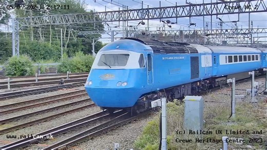 🎥 Locomotive Services Group #MidlandPullman #HST 43046 'Geoff Drury 1930-1999' & 43059 (1Z63), West Midlands Railway #Class350 (1G51) & Northern #Class331 331011 (2A87) in less than 2 minutes! 🎦#Crewe Crewe Heritage Centre 📅05/07/23 | Railcam