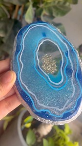GORGEOUS resin agate coasters!! 💙 @kunst_work !! We are LOVING your resin agate coasters!! They ARE so pretty!! . . “I hope you enjoy watching this simple yet elegant resin coaster tutorial as much as I enjoyed making it! This agate resin coaster has been inspired by sapphires, a wisdom gemstone! 💙 Coaster mold @shopresinmolds Mica pigments @meyspring Resin @chimiquesol__ ✨DM/email me for information or to place your order✨” #resin #resinartwork #resinart #epoxyresin #resincoasters #resinpour 