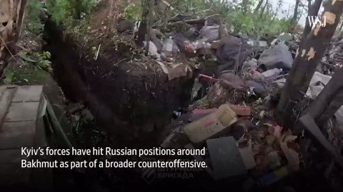 Watch: Ukrainian Troops in Fierce Trench Battle Near Bakhmut