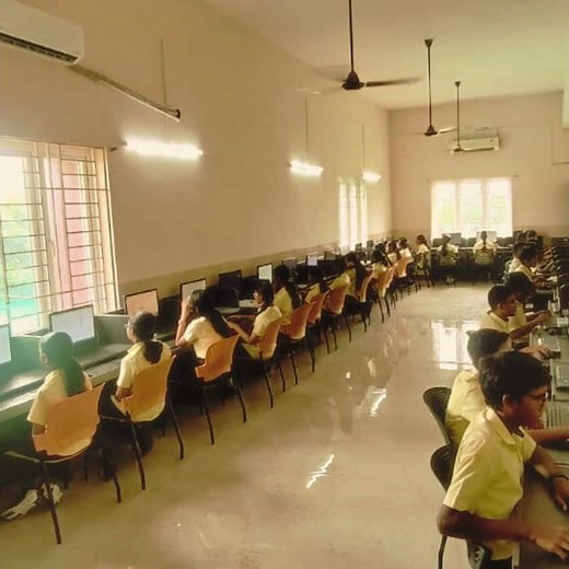 Computer Lab 2.0 #hia#computerlab#education