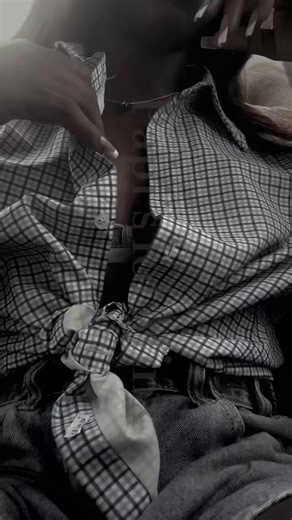 Flashed my titties to my Uber driver as part payment 🤭 I love risky playHappy titties Tuesday 🤤