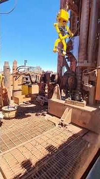 Chester Brown Industries Bit-Lifta