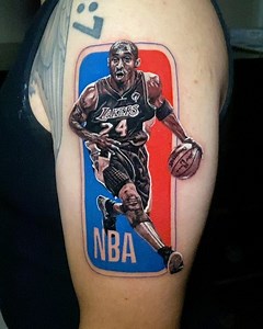 @kobebryant @nba logo, super fun piece! Done using @inkjecta @inkjectapro @intenzetattooink @stevebutchersmambaglide @electrumstencilproducts @killerinktattoo @dermalizepro @thelvxlightofficial @mdwipeoutz @cheyenne_tattooequipment @musotoku @gorillaglove @sullenclothing | Steve Butcher