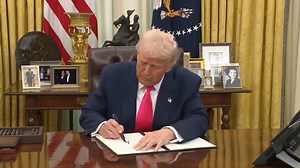 Le président Trump a signé une proclamation désignant mars 2025 Mois des femmes dans l’Histoire. « Les filles de notre pays développent les rêves et le caractère de la prochaine génération. Leurs contributions à l’excellence de l’Amérique méritent d’être saluées et reconnues. » https://www.whitehouse.gov/briefings-statements/2025/03/womens-history-month-2025/ | U.S. Embassy France