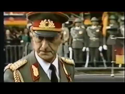 East German Military Parade 1989 Ehrenparade der NVA Volksarmee 1949 1989 40 JAHRE DDR